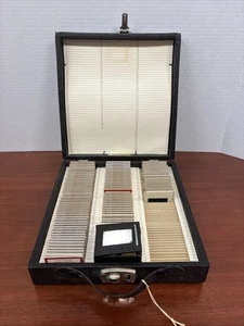 Vintage 35mm Slide Storage Case 150 Slide Capacity With 111 Slides **Untested - Picture 1 of 10