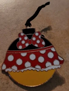 Disney Parks 2020 Advent Calendar Christmas Ornament LR Pin - Minnie Mouse - Picture 1 of 2