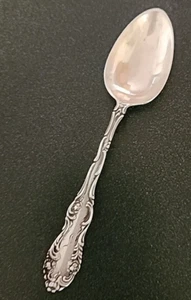 Towle Sterling Silver Spoon Old English 5" 16.69g Scrap Weight - Picture 1 of 12