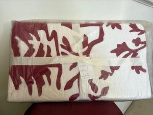 Pottery Barn Clara Applique Full/Queen Christmas Quilt Red Cardinal Tree New - Picture 1 of 2
