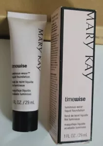 Mary Kay TimeWise Luminous Wear Bronze 6 flüssige Foundation eingestellt (1 flüssige Unze - Bild 1 von 1