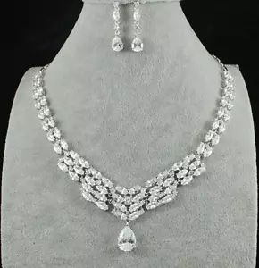 IMPRESSIVE CZ CUBIC ZIRCONIA CRYSTAL NECKLACE EARRINGS SET WEDDING PARTY CZ2206 - Picture 1 of 7