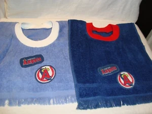 California Angels MLB Baseball Handmade/Geschirrtuch Kinder/Baby Lätzchen NEU - Bild 1 von 3