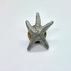 Pin estrella de mar vida marina solapa tono plata coleccionable - Imagen 1 de 3
