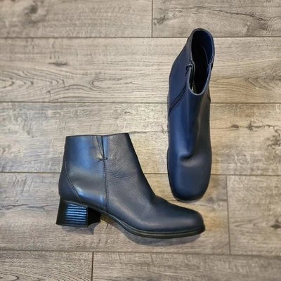 Botas cómodas de cuero para mujer AJ Valenci al tobillo talla 11M azul cierre de cremallera  Foto 1 de 4