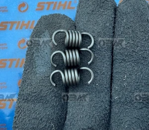 STIHL Genuine 064 066 066 MS640 MS660 MS661 Clutch Springs (3) # 0000 997 0911 - Picture 1 of 5