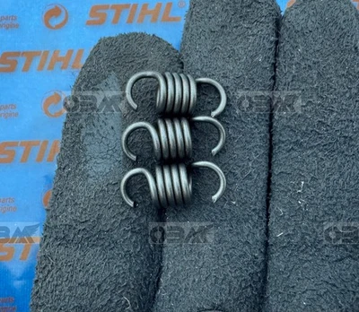 STIHL Genuine 064 066 066 MS640 MS660 MS661 Clutch Springs (3) # 0000 997 0911 - Image 1 of 4
