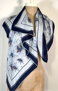 Vintage Gucci Birds Logo Sky Blue Pure Luxurious Silk Hand Rolled Scarf Shawl - Picture 1 of 18