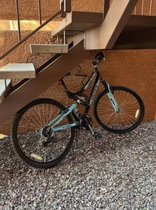 Huffy 26 inch Trail Runner Full Suspension Mountain Bike - Black/Blue - Picture 1 of 1