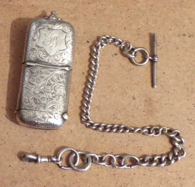 1901 Hallmarked Silver Sovereign Coin Vesta Case & Silver Waistcoat Chain - Image 1 of 4