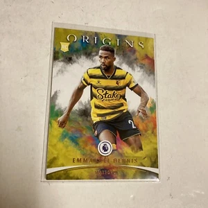 Emmanuel Dennis 2021-22 Panini Cronache Origini Watford Rookie RC - Foto 1 di 4