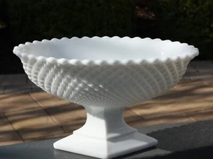 Westmoreland Vintage Milk Glass Oval Footed Fruit Bowl English Hobnail - Picture 1 of 24