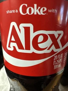 Share A Coke with Alex 2025 Personalisiertes Geschenk Coca Cola Flasche 20oz Kombischiff - Bild 1 von 2