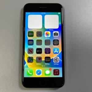Apple iPhone 8 - 64GB - Unlocked (Read Description) - Zdjęcie 1 z 4
