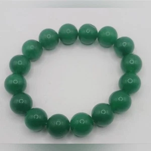 Vintage Jade Stretch Bracelet - Picture 1 of 4
