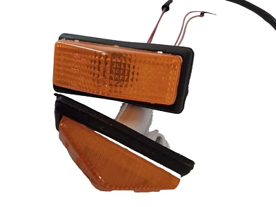 COPPIA FRECCE LATERALI FIAT UNO TURBO i.e 1° SERIE PRIMA '89 - Image 1 of 4