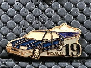  pins pin BADGE CAR RENAULT 19   ARTHUS BERTRAND - Picture 1 of 1