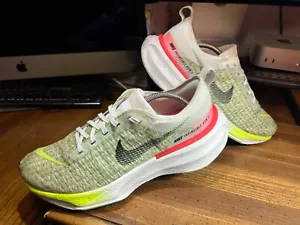 Men Sz 10 Nike ZoomX Invincible Run Flyknit 3 'White Volt Hyper Pink' FN6821-100 - Picture 1 of 23