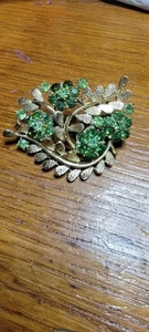 Vintage Brosche Anstecknadel signiert Coro Floral Blume grün Strass goldfarben - Bild 1 von 5