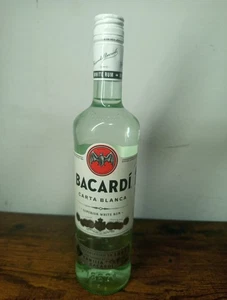 Bacardi Carta Blanca Superior White Rum  37,5 % Vol. 0,7 L - Bild 1 von 2