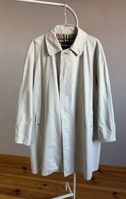 Gabardina de membrana Burberry Nova Check Foto 1 de 4