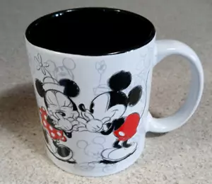 Tazza Disney Store Topolino e Minnie di Jerry Leigh 8 oz - Foto 1 di 5