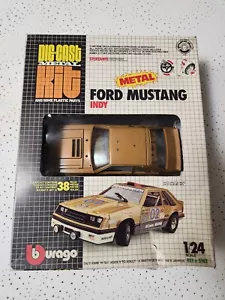 Burago 1/24 Ford Mustang Indy Diecast Kit Foxbody Diecast - Imagen 1 de 8