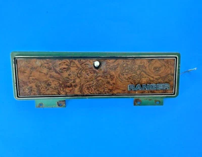 Ford Truck 1973 1979 puerta de guantera F100 F150 F250 F350 Bronco Ranger OEM Foto 1 de 2