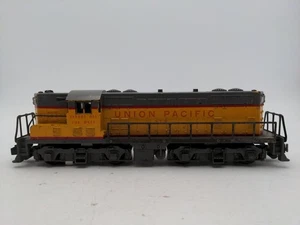 American Flyer 372 Vintage S Union Pacific GP-7 Powered Diesel Locomotive - Picture 1 of 6