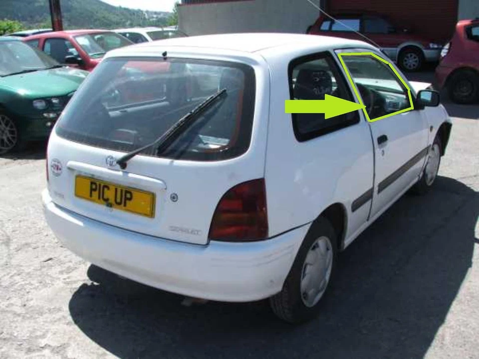 Toyota Starlet 96-99 O/S Drivers Front Door Glass Window 3 Door  146665 - Image 1 of 1