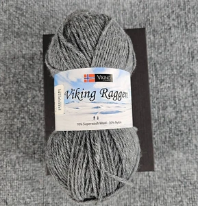 New Viking of Norway Viking Raggen Gray Superwash Wool Nylon 150g 250yd Sockyarn - Picture 1 of 8