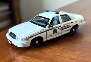2007 First Response 1:43 Die-cast Ford Royal Canadian Supervisor Police - Picture 1 of 14