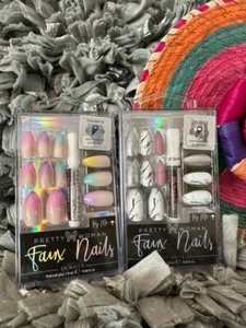 Pegamento sintético mujer bonita en uñas 24 blanco-almendra-mármol y desnudo - Imagen 1 de 3