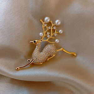 2022 Fashion Crystal Pearl Deer Elk Brooch Pin Women Costume Jewelry Xmas Gifts