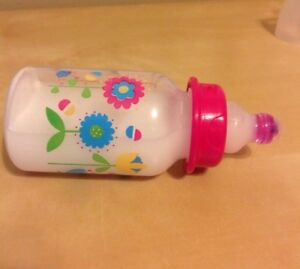 BABY ALIVE NEW CHILD FRIENDLY NO SILICONE VERY SAFE BOTTLE  ONLY FOR 2006 DOLL