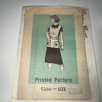 Vintage MARIAN MARTIN sz MEDIUM c. 1960s Cobblers Apron -UNUSED wi. transfer - Image 1 of 3