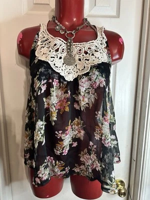 Top mujer Delia sin mangas talla M apliques bordado floral Foto 1 de 4