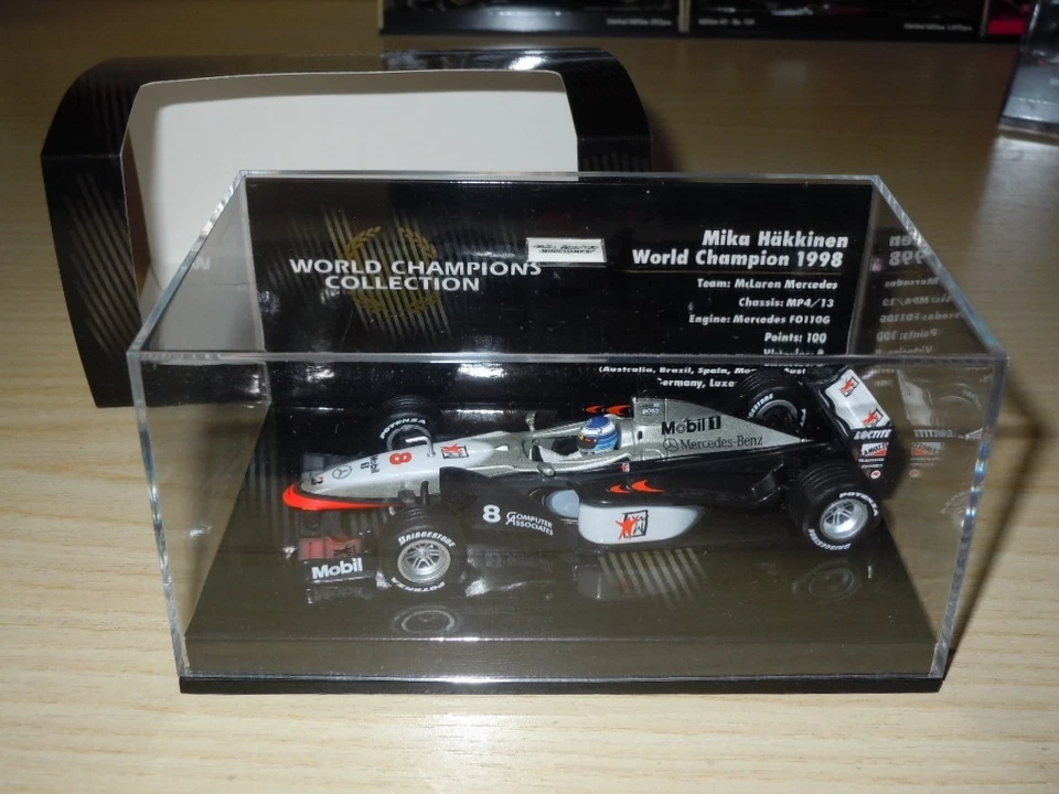 MINICHAMPS 1/43 McLAREN  MERCEDES M. HAKKINEN WORLD CHAMPION 1998 - Immagine 1 di 1