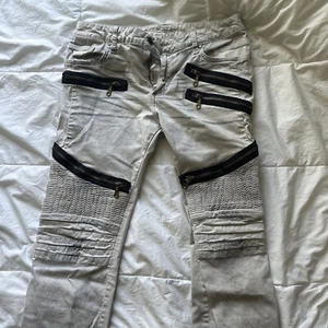 Robin’s Jean Men Size 32 — White  - Picture 1 of 5