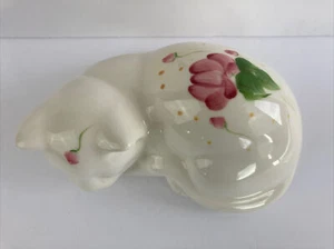 Figura Vintage Cerámica GATO DORMIDO Gatito ESTATUA Rosa y Blanco Floral Excelente - Imagen 1 de 8