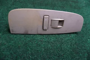2006 2007 2008 2009 2010 2011 CADILLAC DTS RIGHT Window Switch OEM 15848178 - Picture 1 of 6