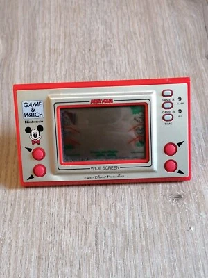 Nintendo Mickey Mouse Game Watch - Photo 1/4