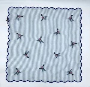 Talbots schwarz/weiß gestreift Jakobsmuschel Rand bestickt Kolibri 21" quadratischer Schal Neu mit Etikett - Bild 1 von 5