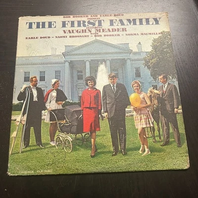 1962 The First Family Featuring Vaughn Meader Vinyl LP [Cadence CLP 3060] — 第 1/4 张图片