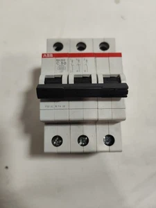 ABB Miniature Circuit Breaker SH203-C50 3P 50A - Foto 1 di 5