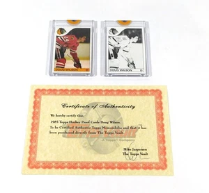 Juego de 2 pruebas Topps Vault Doug Wilson Black Hawks 1985-86 con certificado de autenticidad - Imagen 1 de 4