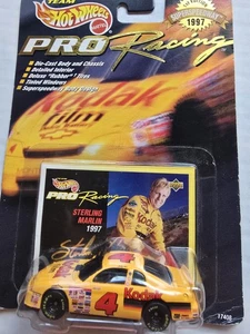 1997 Hot Wheels Pro Racing Sterling Marlin Nascar Car #4 Kodak Film 1:64 Sealed  - Bild 1 von 4