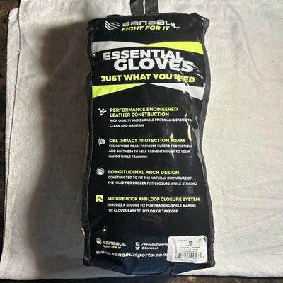 Sanabul Essential Gel Boxing Gloves for Men & Women Kickboxing MMA Size 12 Oz - Image 1 of 4