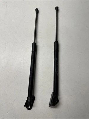 2016 - 2022 TOYOTA PRIUS TAILGATE LIFTGATE LIFT STRUT OEM -SET- Foto 1 de 4