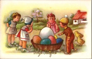 Feliz Pascua Niñas y Niños Con Huevos de Pascua Postal Vintage 09.56 - Imagen 1 de 2